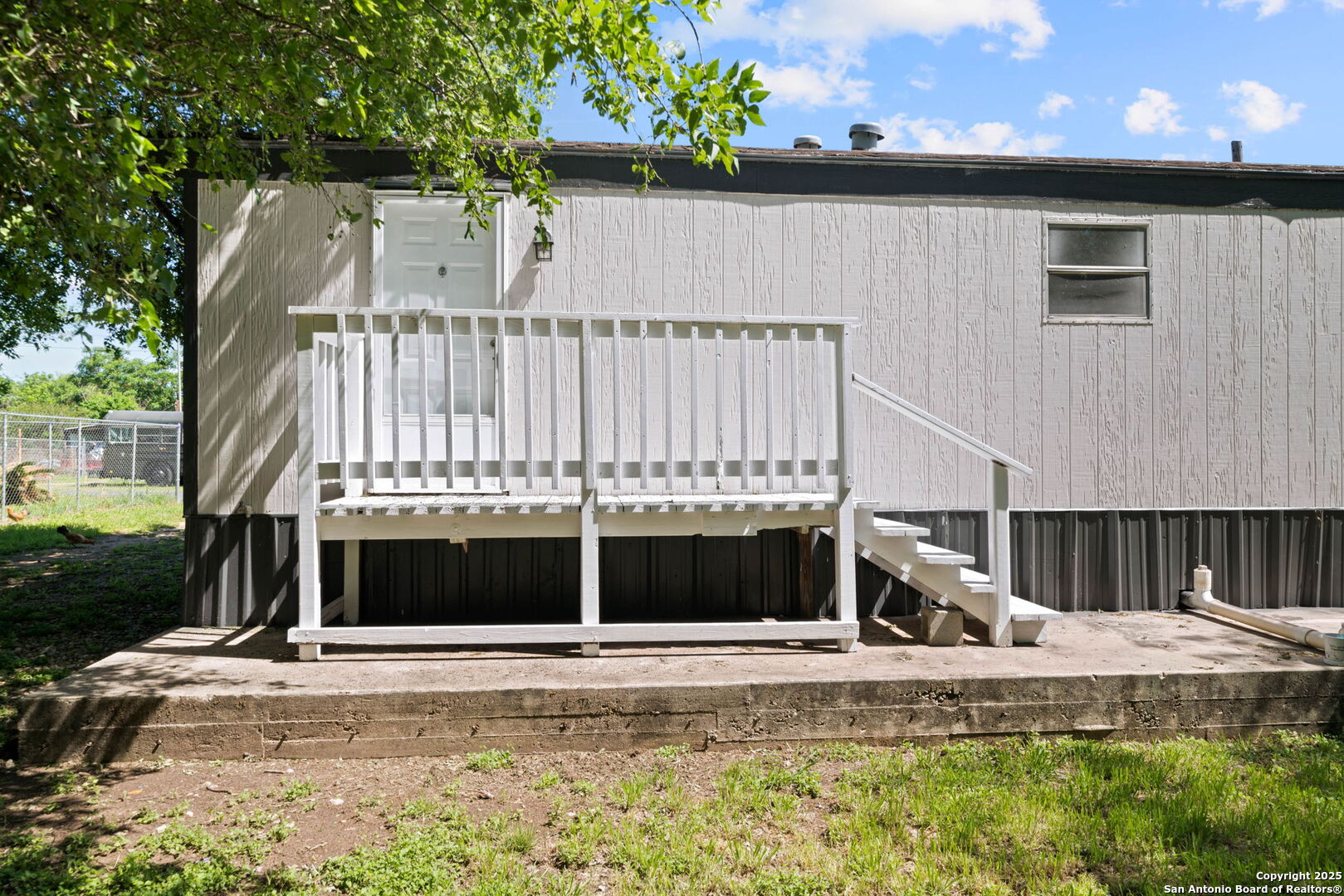 9530 Cross Rdg Lane San Antonio, TX 78263 - Photo 18 of 43