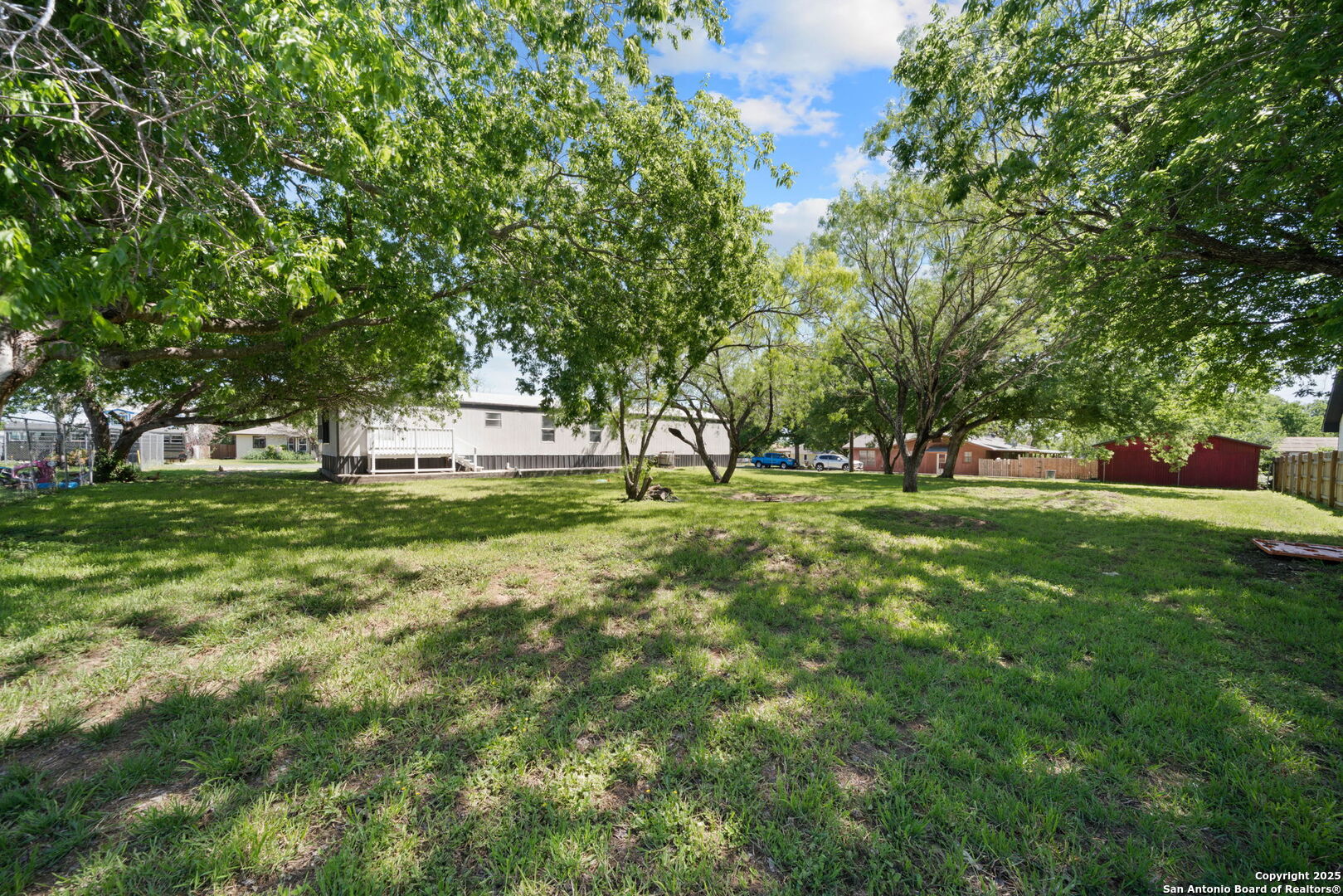 9530 Cross Rdg Lane San Antonio, TX 78263 - Photo 21 of 43