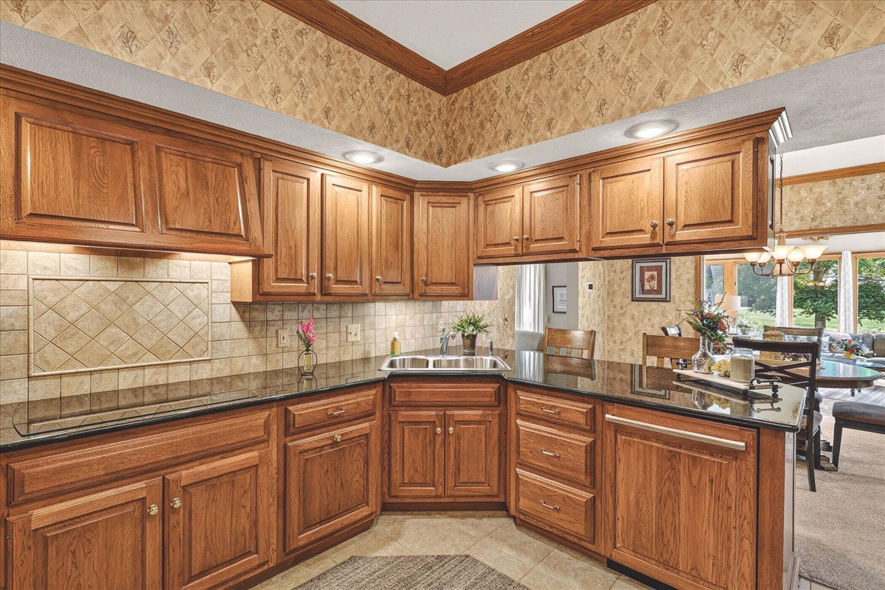 9425 Ravine Ridge Drive Southeast Caledonia, MI 49316 - Photo 26 of 91 Gallery Image 26