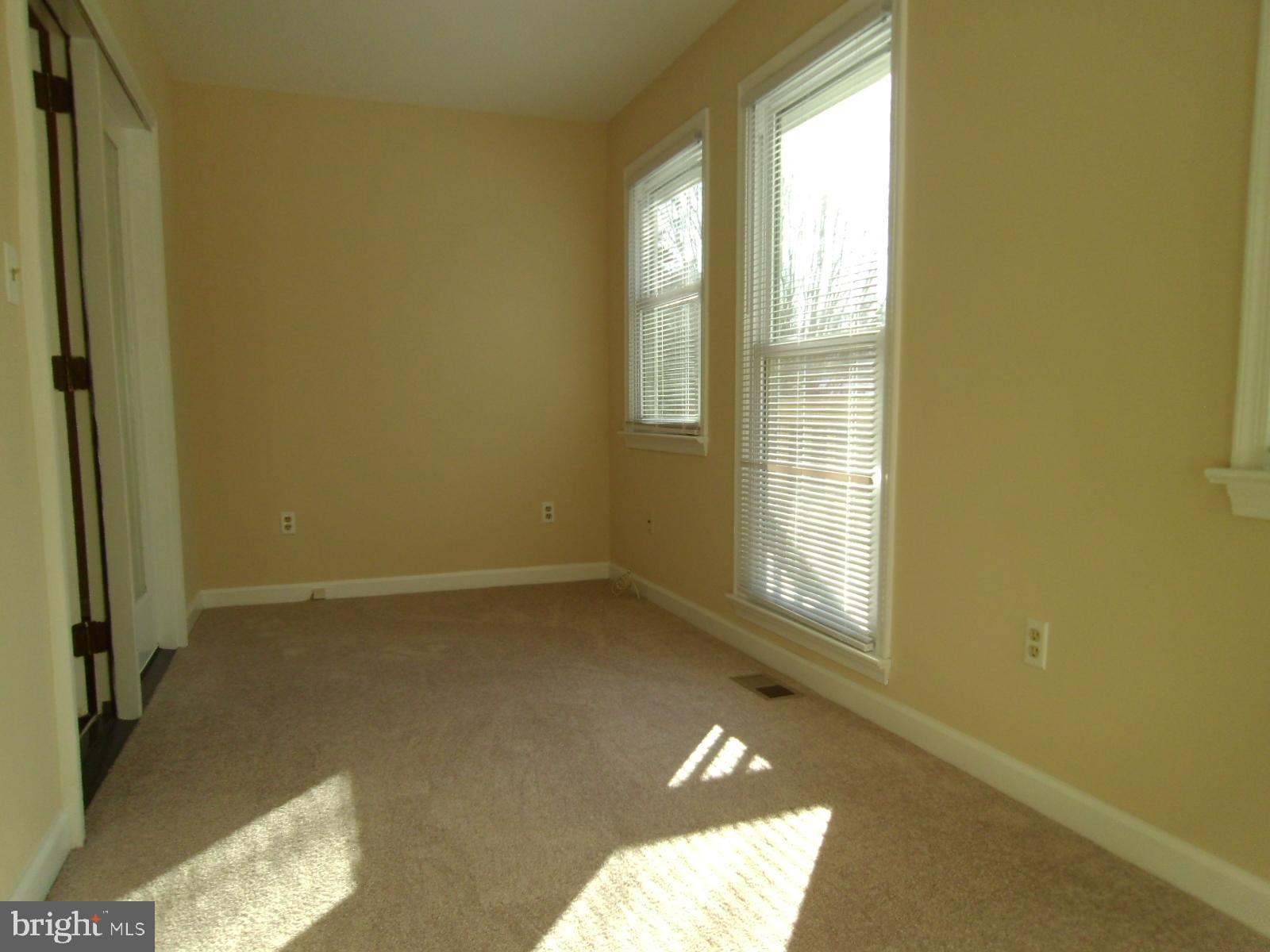 62 Sebastian Road Fredericksburg, VA 22405 - Photo 9 of 26 Sun Room