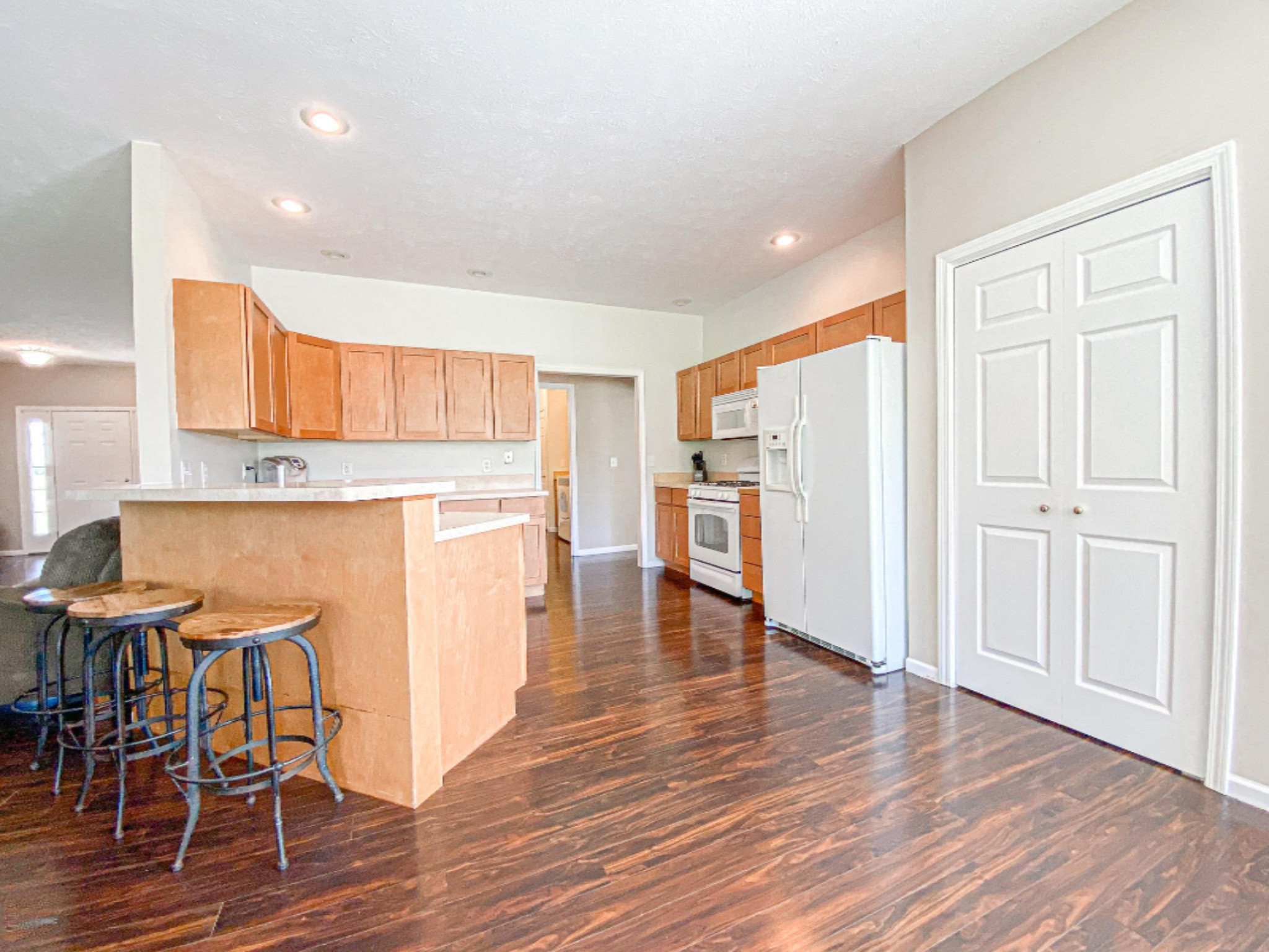 54516 Atwood Road Dowagiac, MI 49047 - Photo 11 of 37 KITCHEN