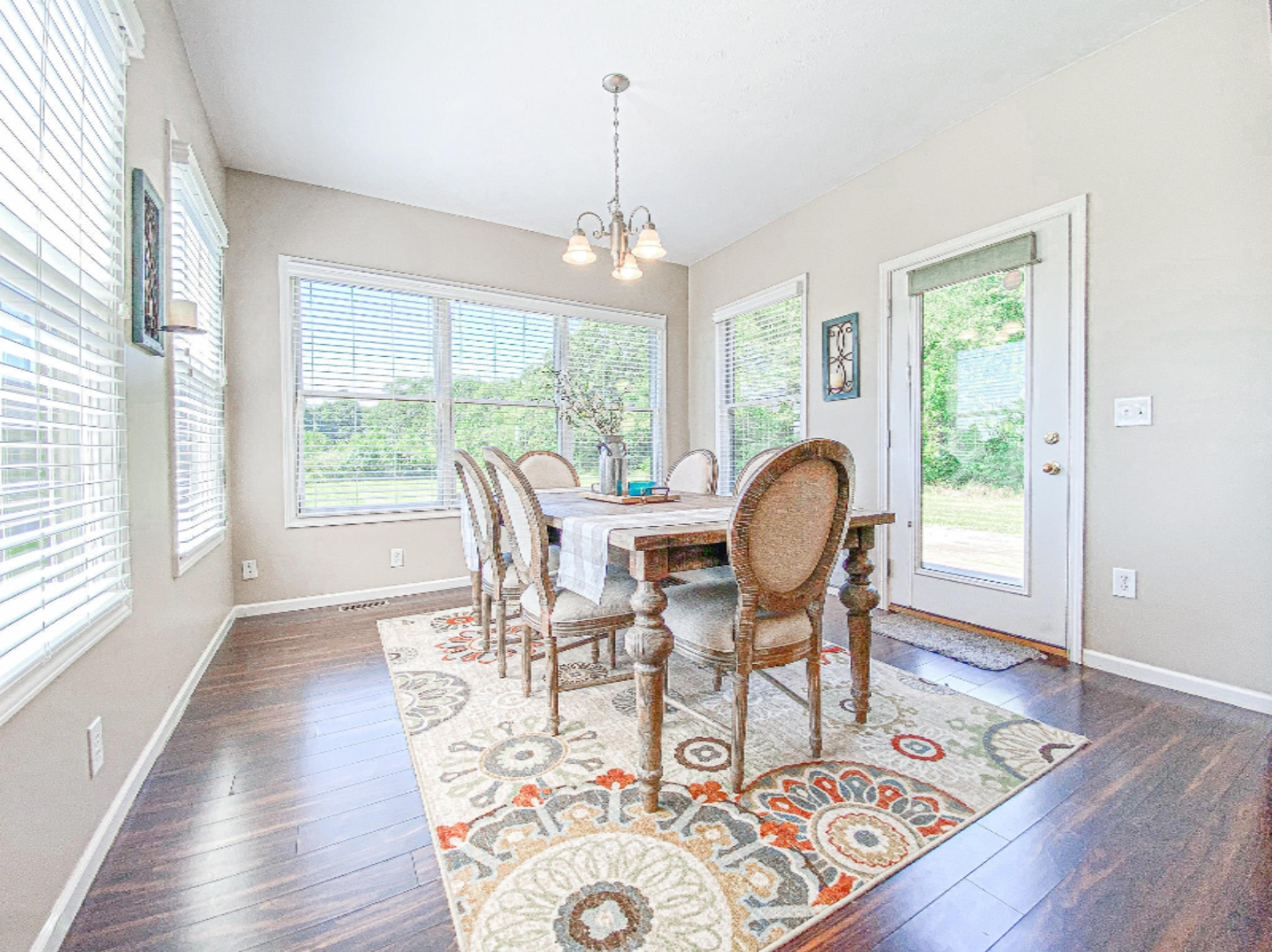54516 Atwood Road Dowagiac, MI 49047 - Photo 6 of 37 DINING ROOM