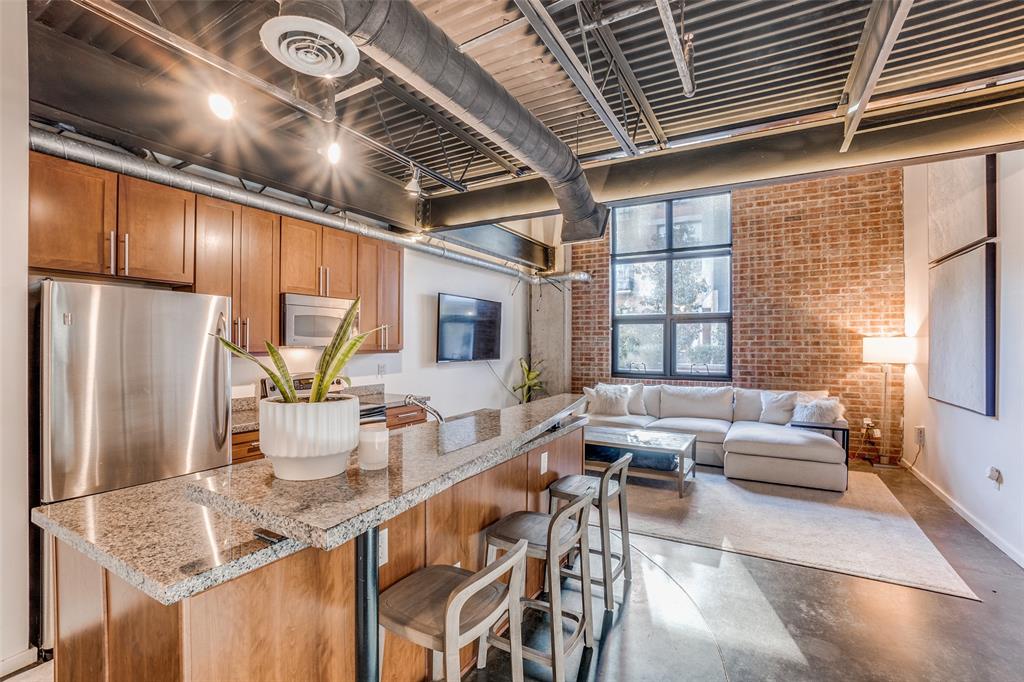 3110 Thomas Avenue, Unit 134, Dallas, TX 75204 Compass