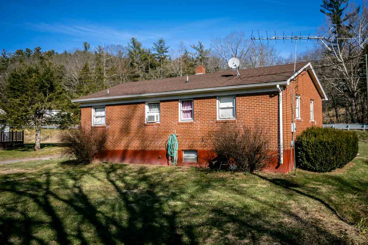 12917 Brocks Gap Road Fulks Run, VA 22830 - Photo 12 of 13 Gallery Image 12