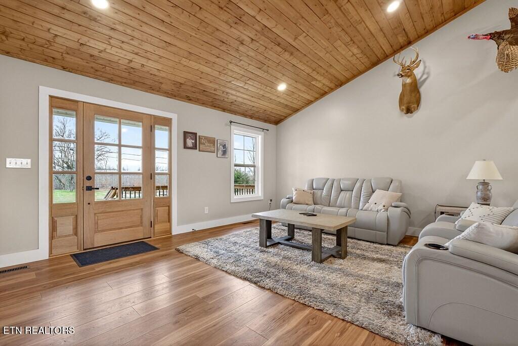 1667 Old Bonair Road Sparta, TN 38583 - Photo 13 of 38 phillips13