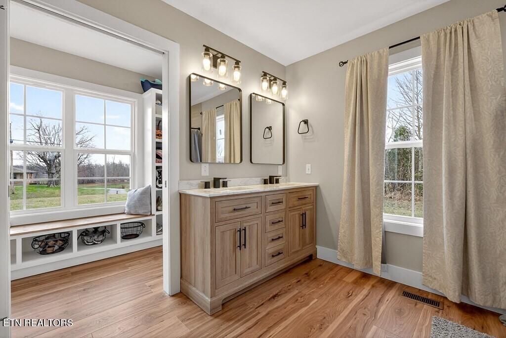 1667 Old Bonair Road Sparta, TN 38583 - Photo 17 of 38 phillips17