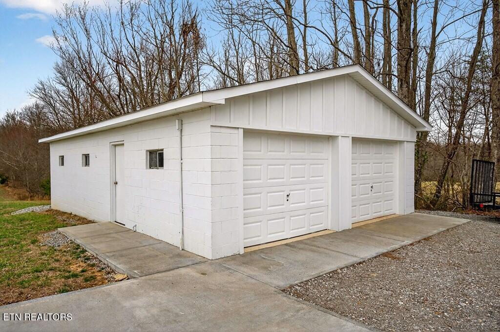 1667 Old Bonair Road Sparta, TN 38583 - Photo 36 of 38 phillips37