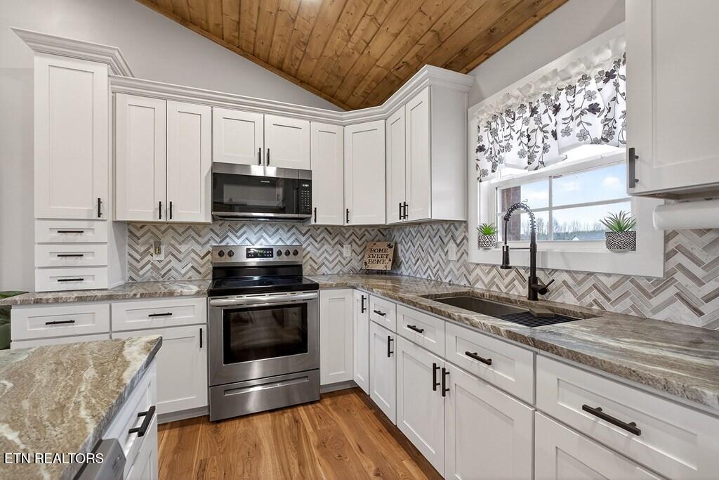 1667 Old Bonair Road Sparta, TN 38583 - Photo 8 of 38 phillips8