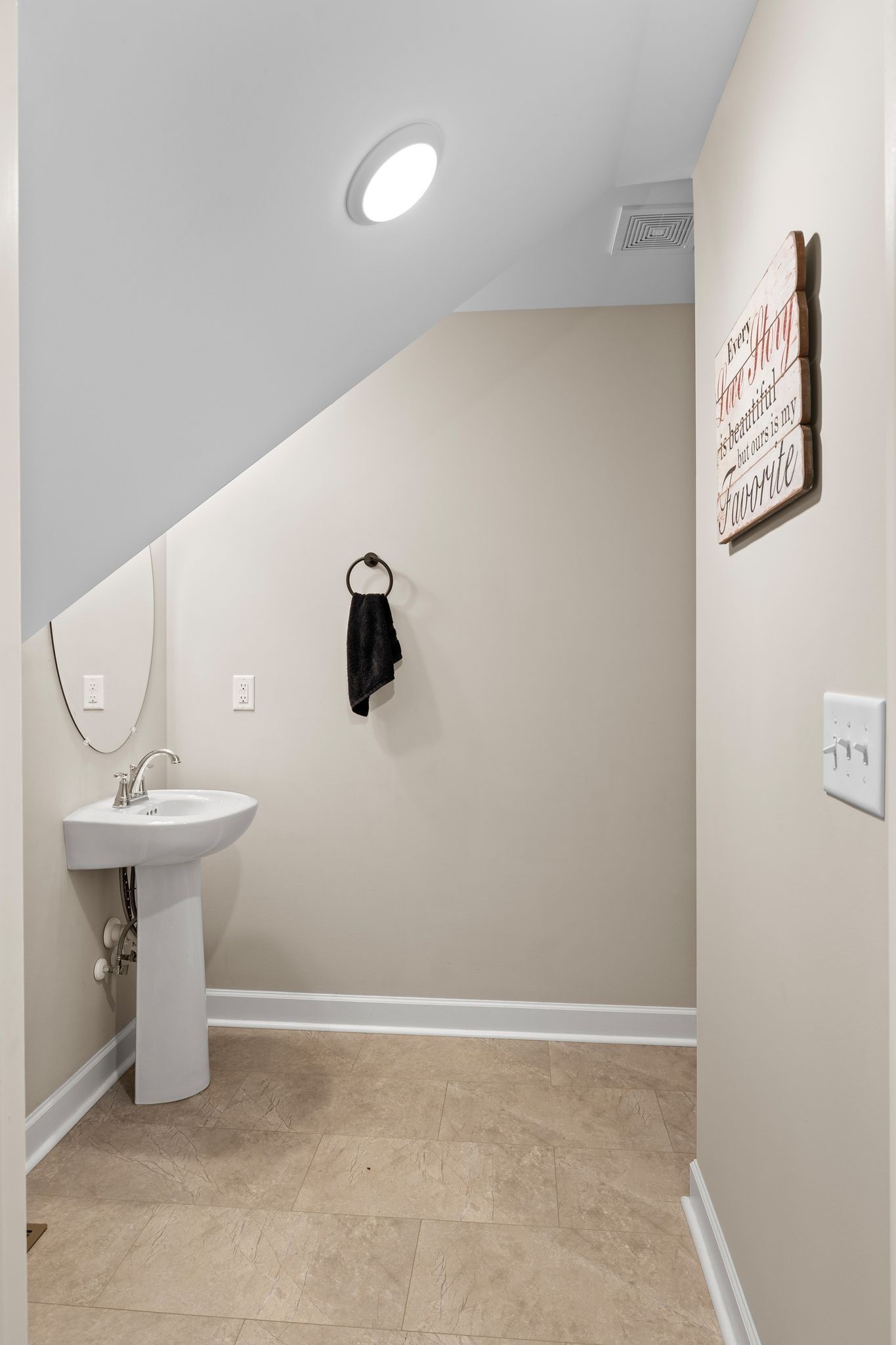 2511 Unionville Deason Road Bell Buckle, TN 37020 - Photo 11 of 20 a view of a room with a sink