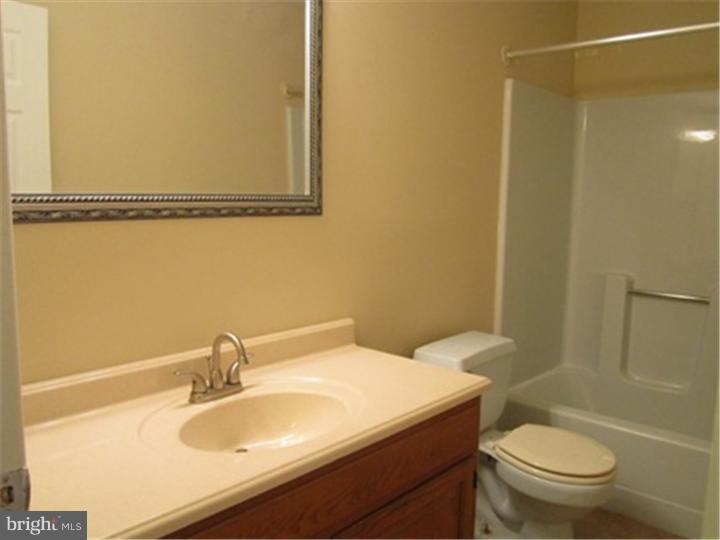 5 Tippet Court Reading, PA 19607 - Photo 15 of 19 Bathroom