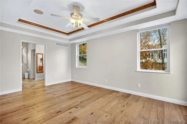 $1,190,000 | 331 Hollow Oak Road, Sunrise Beach, MO 65079