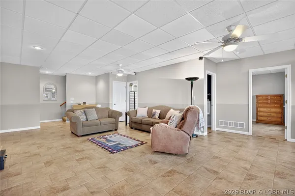 $1,190,000 | 331 Hollow Oak Road, Sunrise Beach, MO 65079