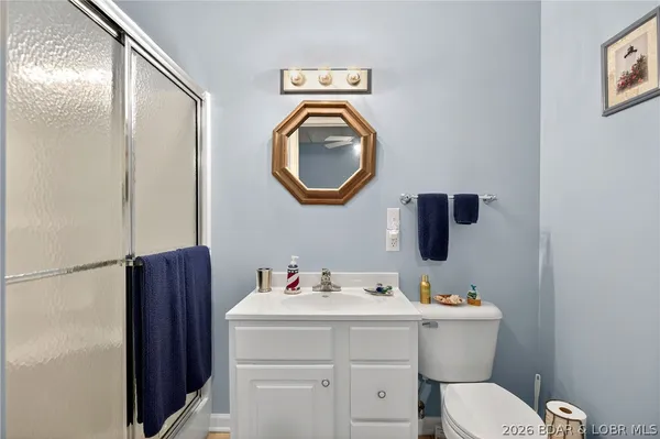 $1,190,000 | 331 Hollow Oak Road, Sunrise Beach, MO 65079