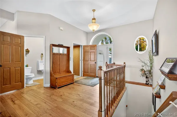 $1,190,000 | 331 Hollow Oak Road, Sunrise Beach, MO 65079