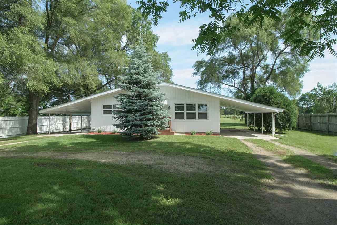 2345 Fischer Road South Beloit, IL 61080 - Photo 1 of 16 Gallery Image 1