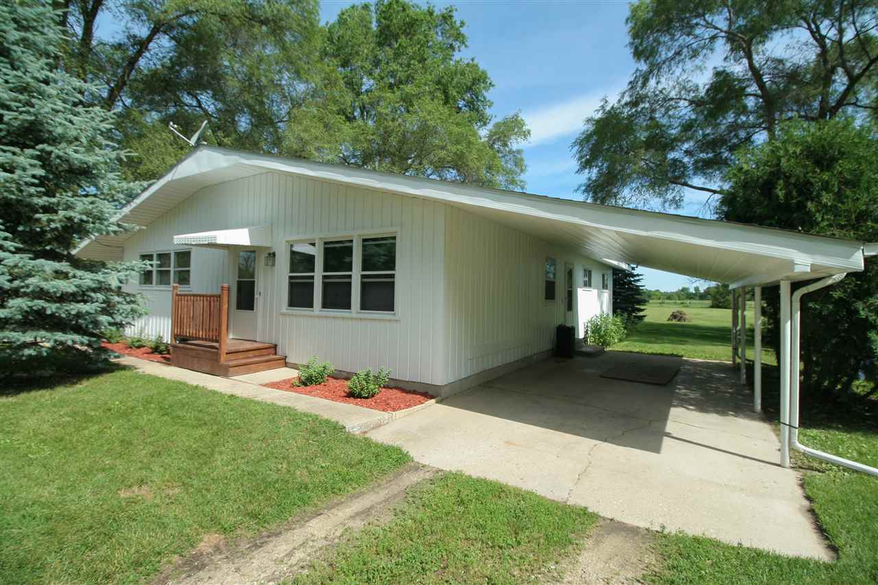 2345 Fischer Road South Beloit, IL 61080 - Photo 2 of 16 Gallery Image 2