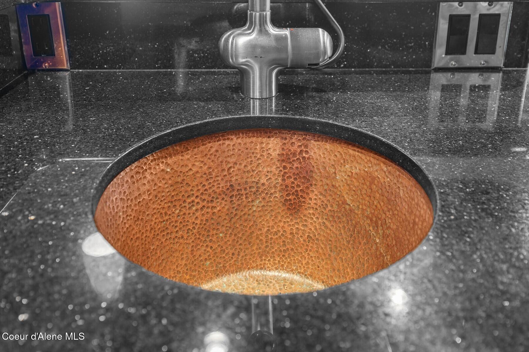 18869 South Trekker Woods Road Coeur D'Alene, ID 83814 - Photo 19 of 76 Hammered Copper Sink