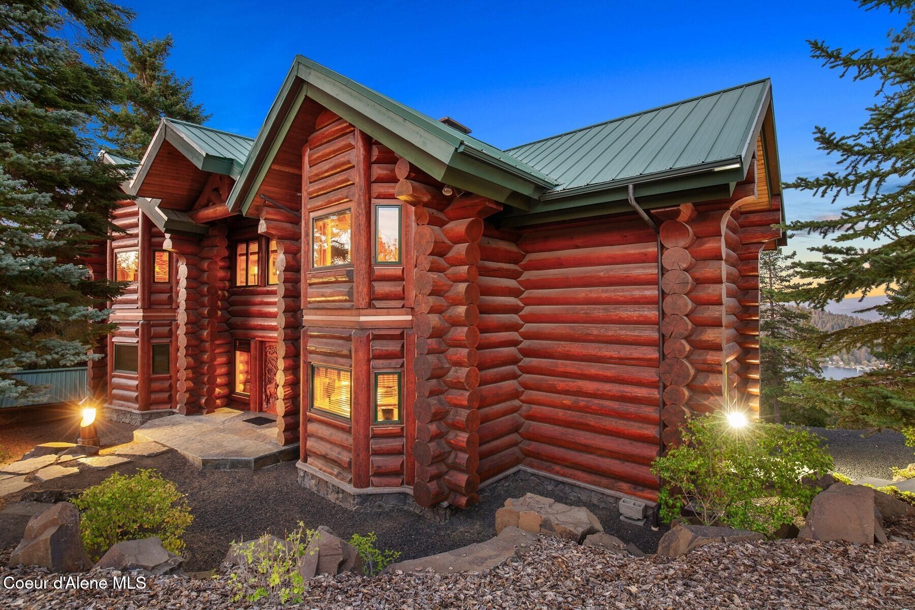 18869 South Trekker Woods Road Coeur D'Alene, ID 83814 - Photo 22 of 76 Impressive Workmanship Log Home