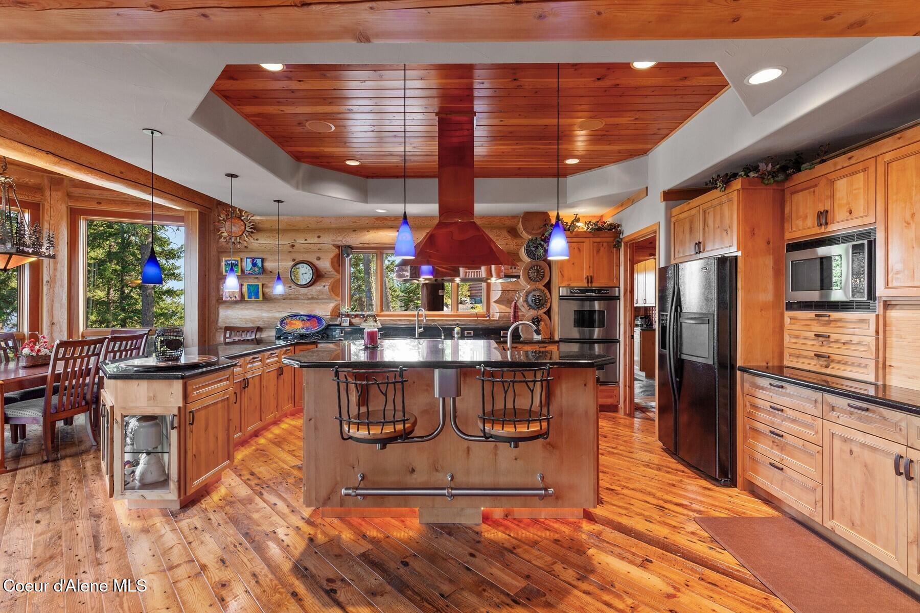 18869 South Trekker Woods Road Coeur D'Alene, ID 83814 - Photo 3 of 76 Magnificent Kitchen Woodwork