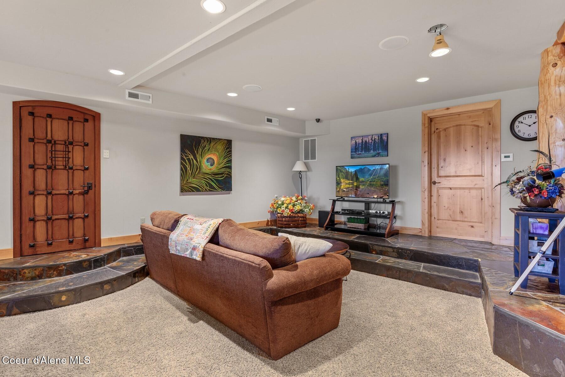 18869 South Trekker Woods Road Coeur D'Alene, ID 83814 - Photo 49 of 76 Elevator ready