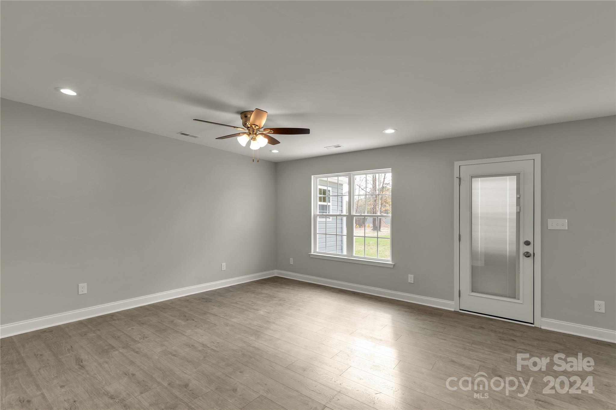 4132 Doe Ridge Lane Lancaster, SC 29720 - Photo 9 of 34 Gallery Image 9