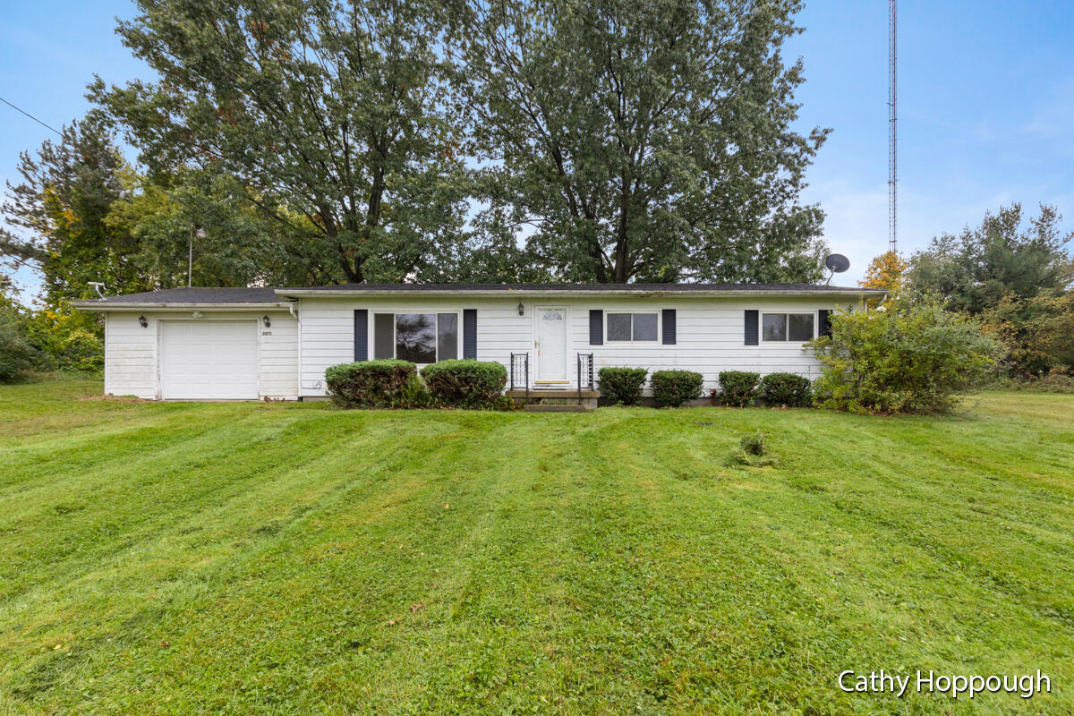 2075 Towner Road Haslett, MI 48840 - Photo 1 of 25 IMG_1000