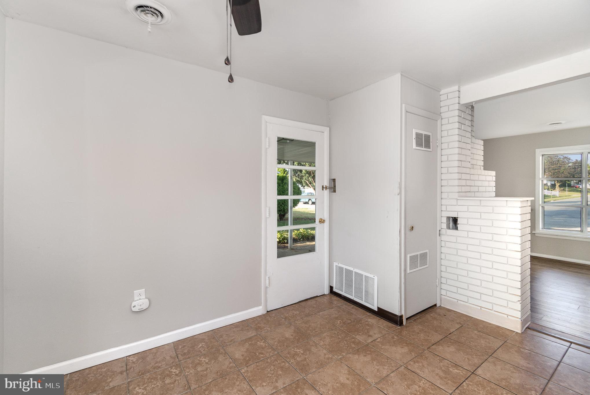 1503 Fireside Road York, PA 17404 - Photo 11 of 27