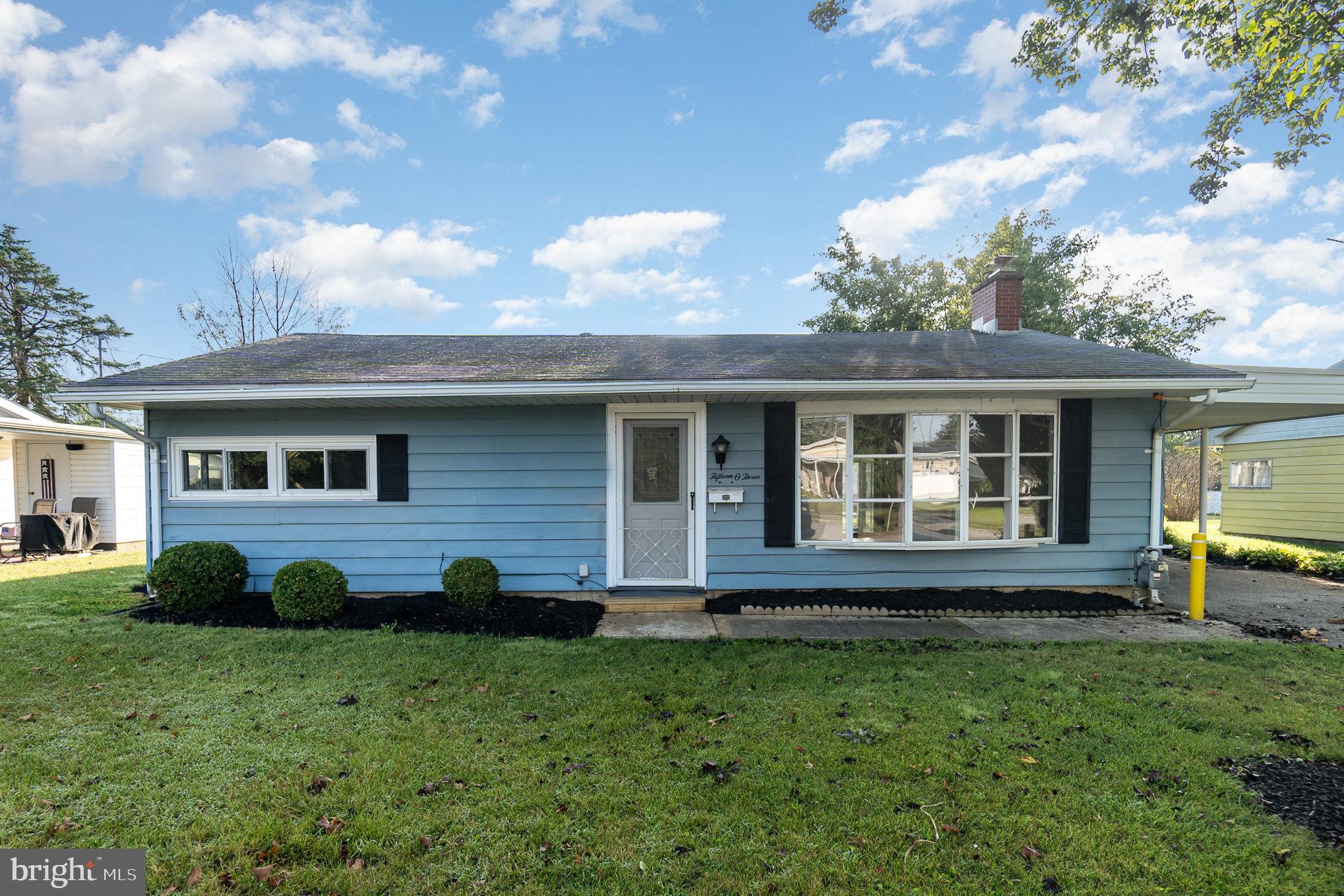 1503 Fireside Road York, PA 17404 - Photo 2 of 27