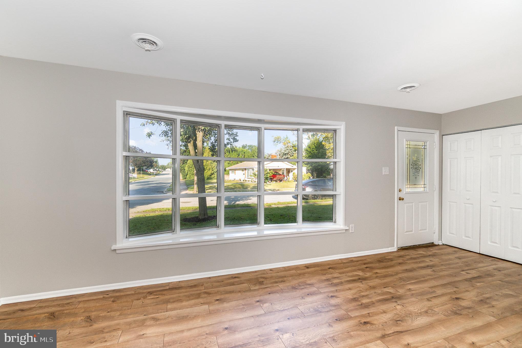 1503 Fireside Road York, PA 17404 - Photo 7 of 27