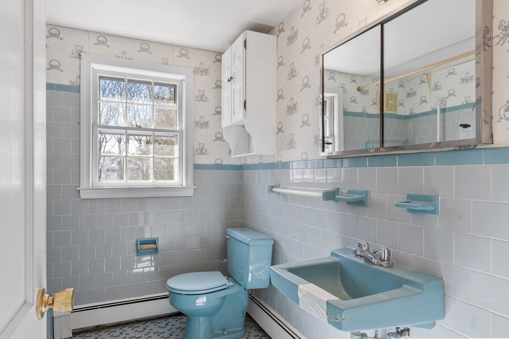 22 Eugene Road Burlington, MA 01803 - Photo 24 of 34 Gallery Image 24