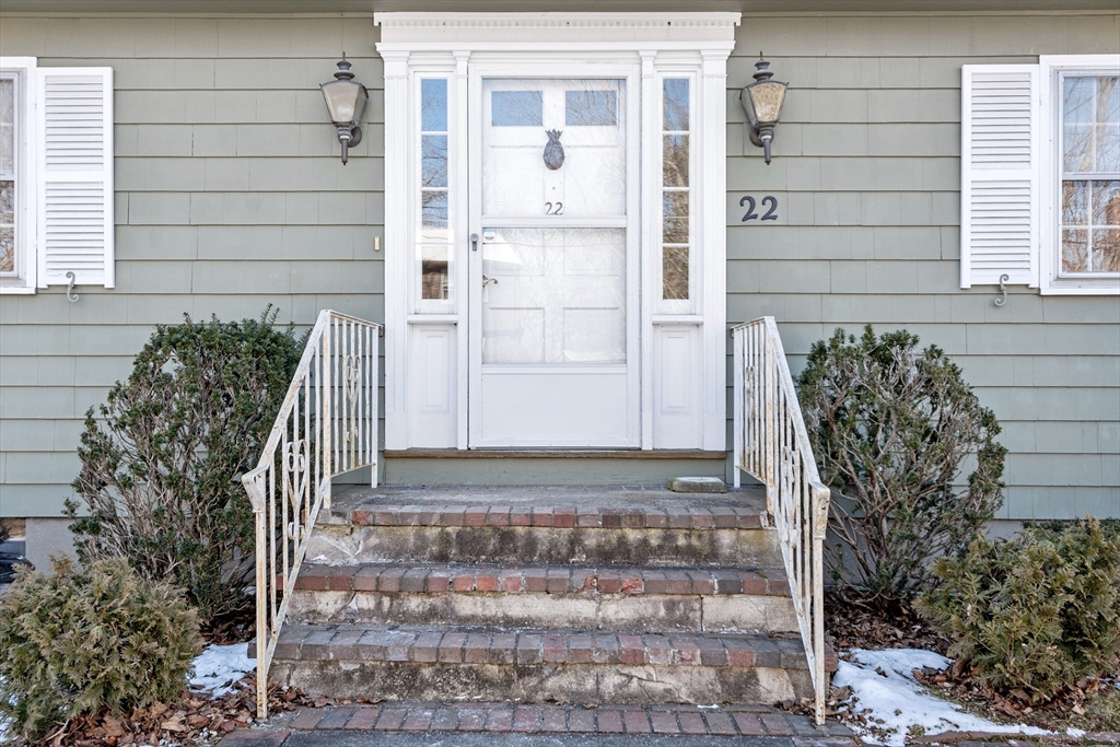 22 Eugene Road Burlington, MA 01803 - Photo 3 of 34 Gallery Image 3