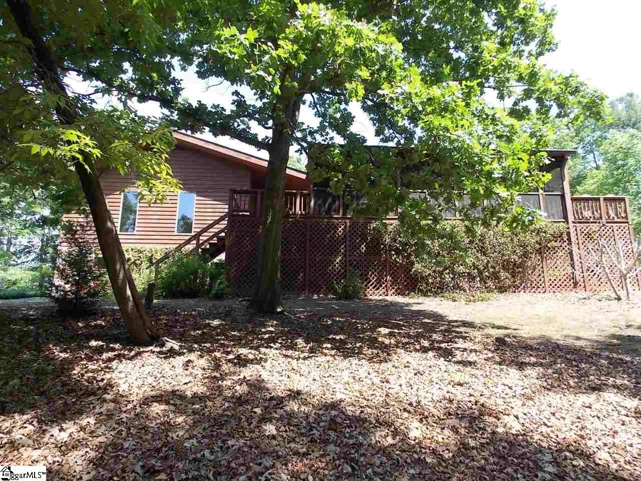 103 Hunters Ridge Pickens, SC 29671 - Photo 2 of 27