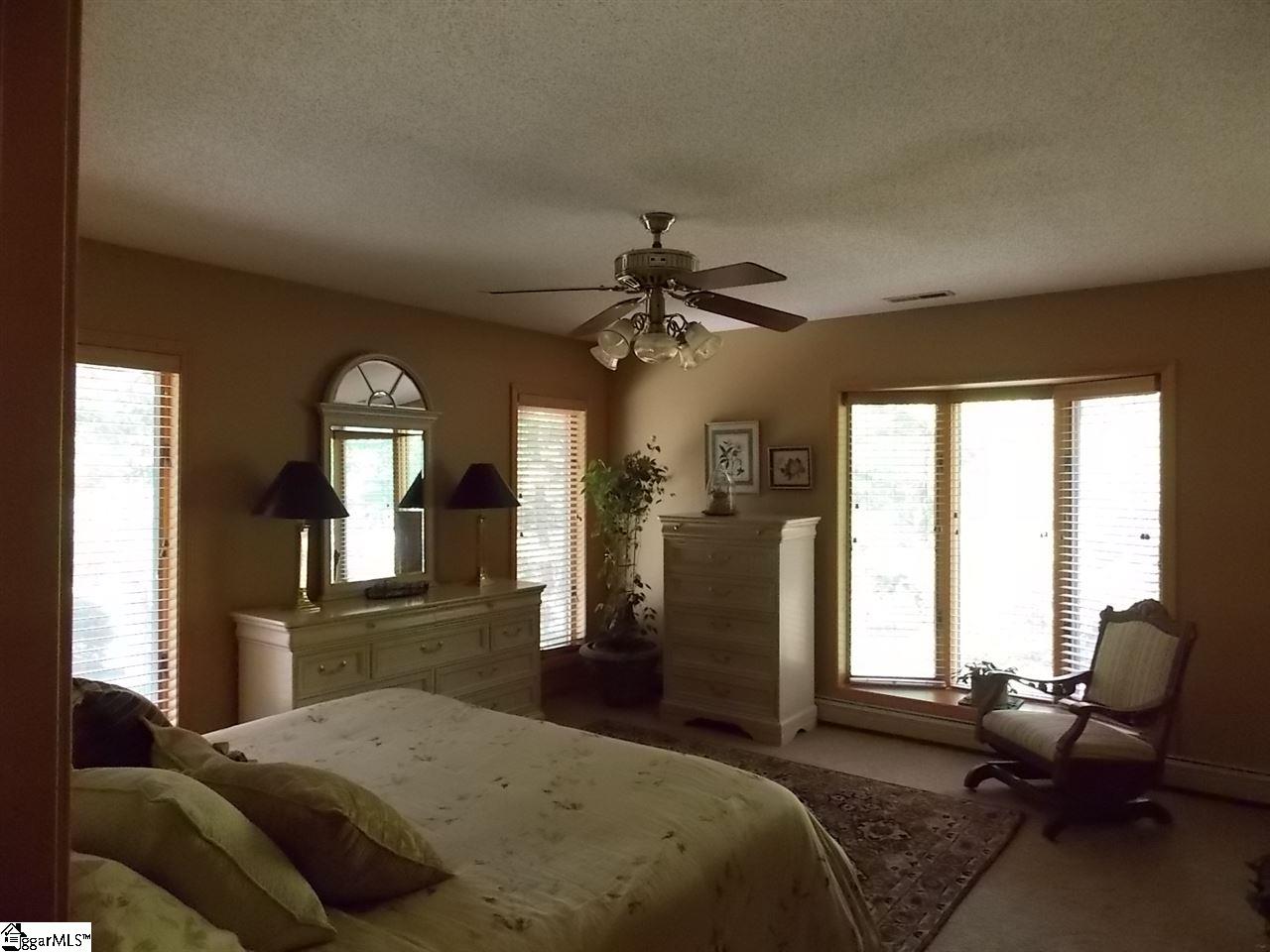 103 Hunters Ridge Pickens, SC 29671 - Photo 14 of 27