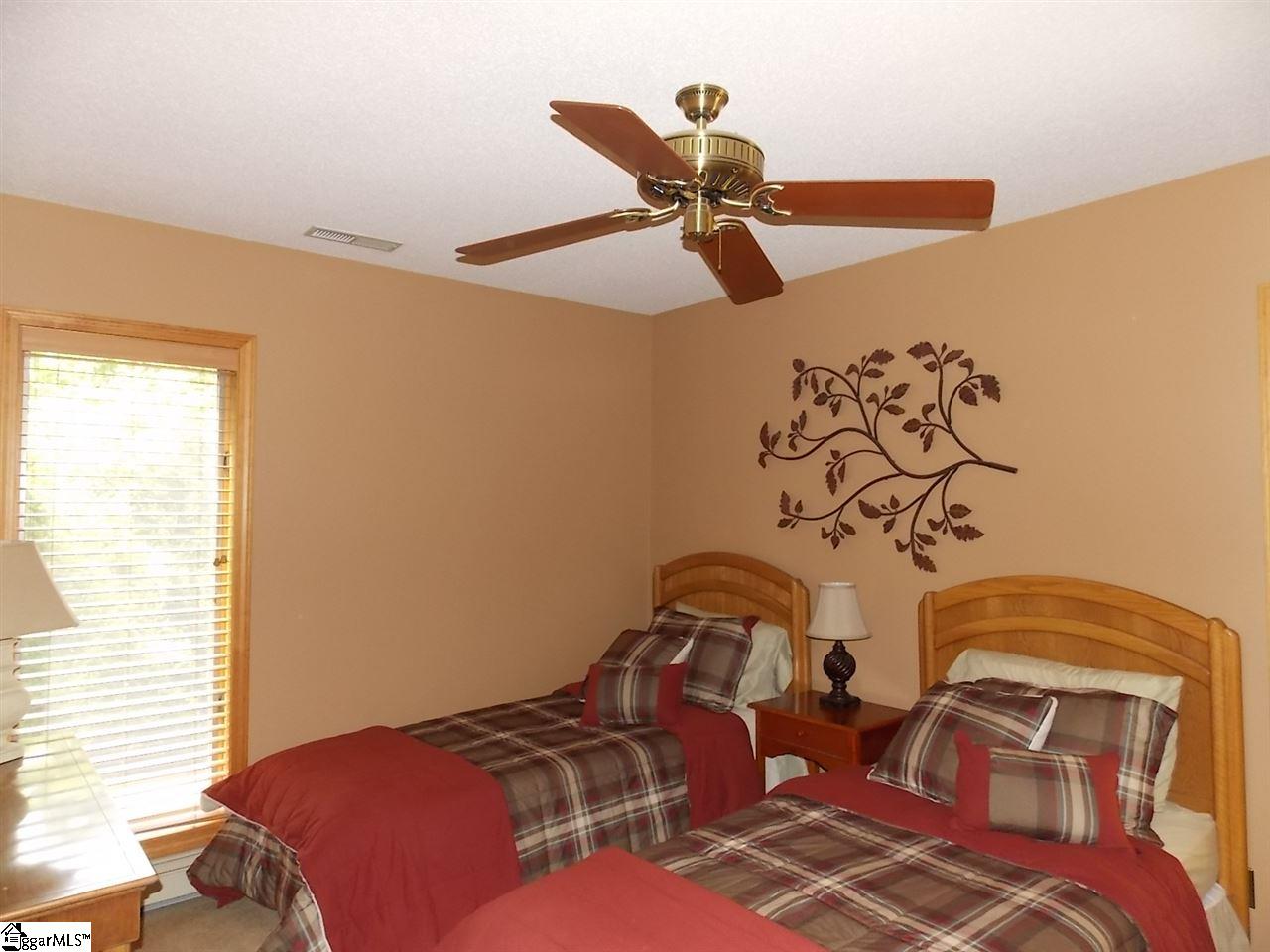 103 Hunters Ridge Pickens, SC 29671 - Photo 16 of 27