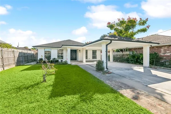 $379,900 | 3940 Uri Street, Metairie, LA 70002