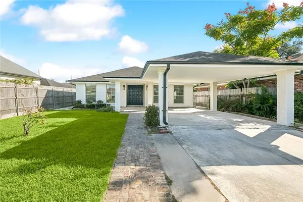 $379,900 | 3940 Uri Street, Metairie, LA 70002