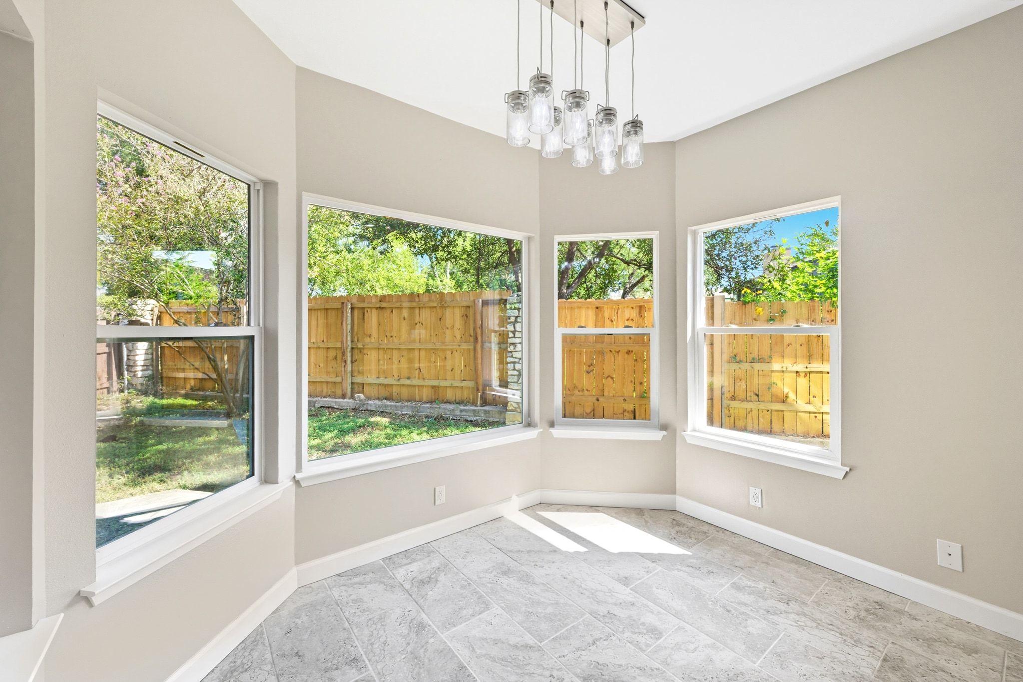 1904 Cedar Ridge Drive Austin, TX 78741 - Photo 17 of 40