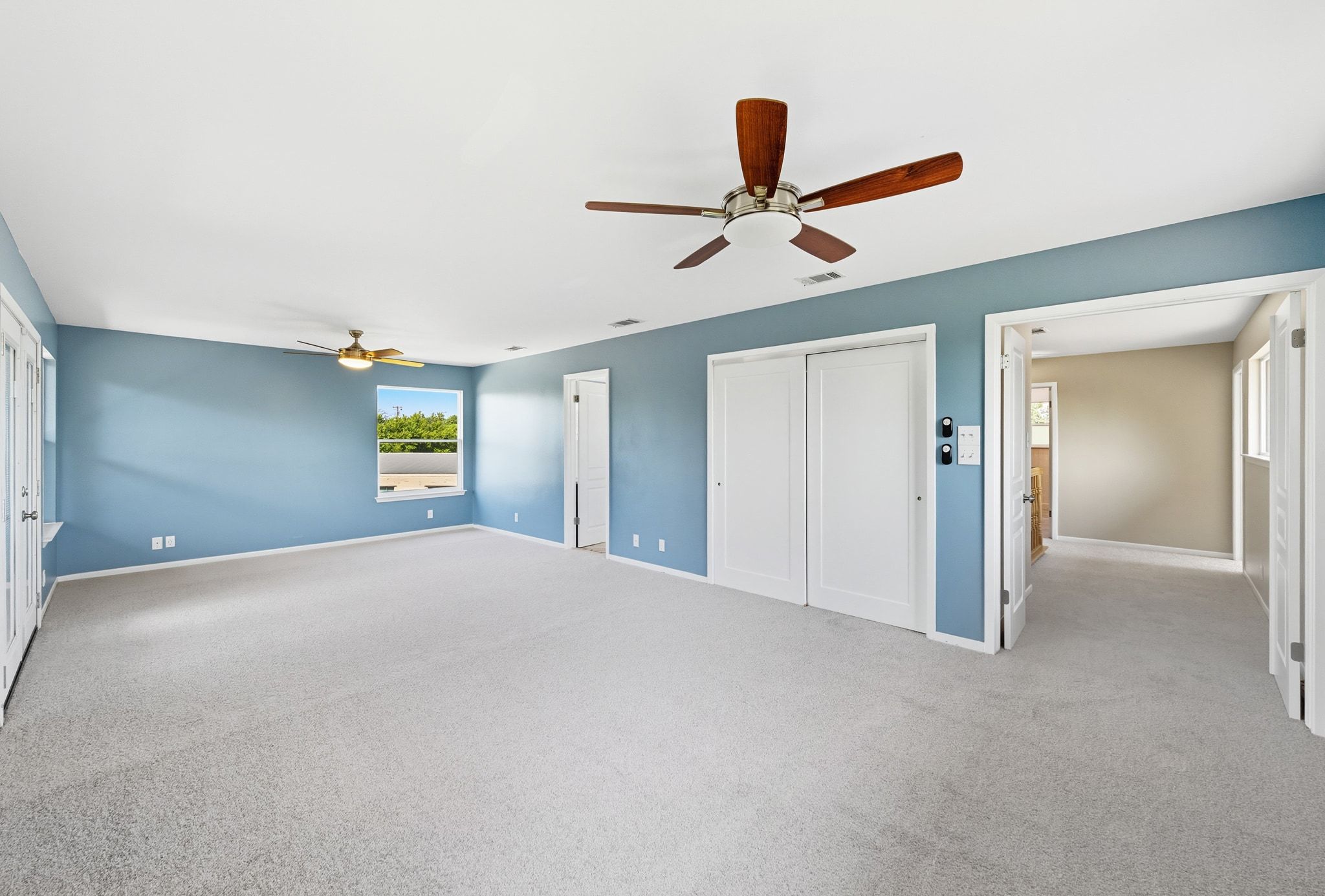 1904 Cedar Ridge Drive Austin, TX 78741 - Photo 25 of 40