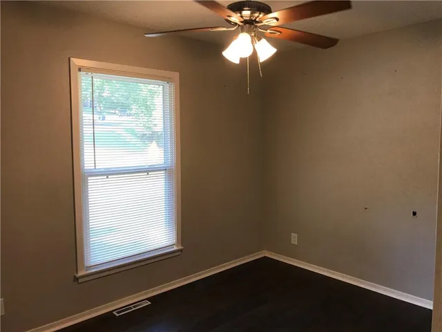 $575,000 | 18904 East Arrowhead Drive, Independence, MO 64056