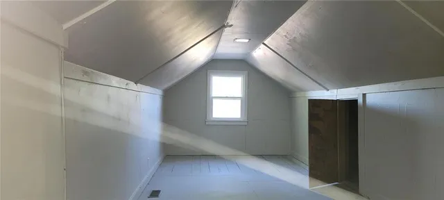 $575,000 | 18904 East Arrowhead Drive, Independence, MO 64056