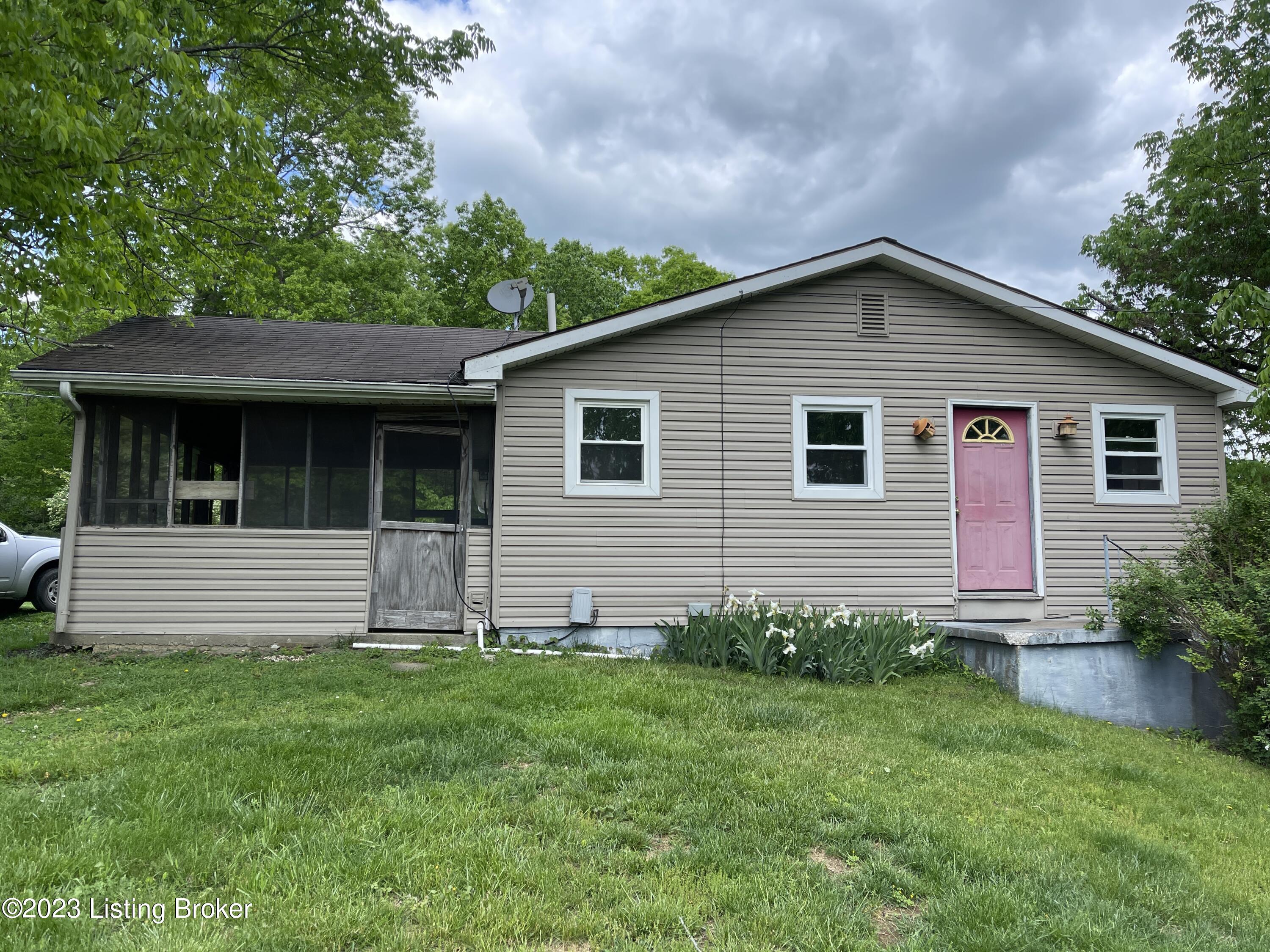 1386 Beaver Lake Road Lawrenceburg, KY 40342 - Photo 23 of 30 IMG_4303