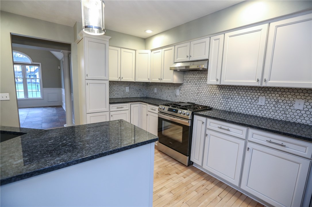 928 Lothario Circle Webster, NY 14580 - Photo 15 of 45