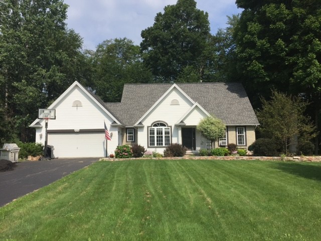 928 Lothario Circle Webster, NY 14580 - Photo 2 of 45