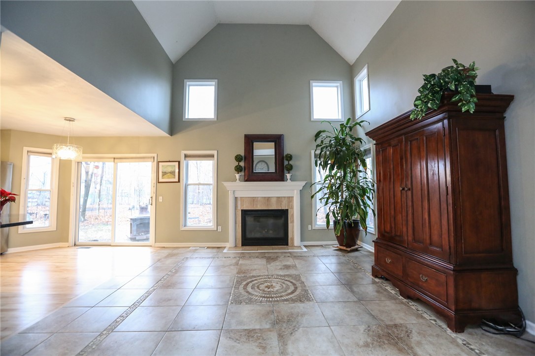 928 Lothario Circle Webster, NY 14580 - Photo 10 of 45