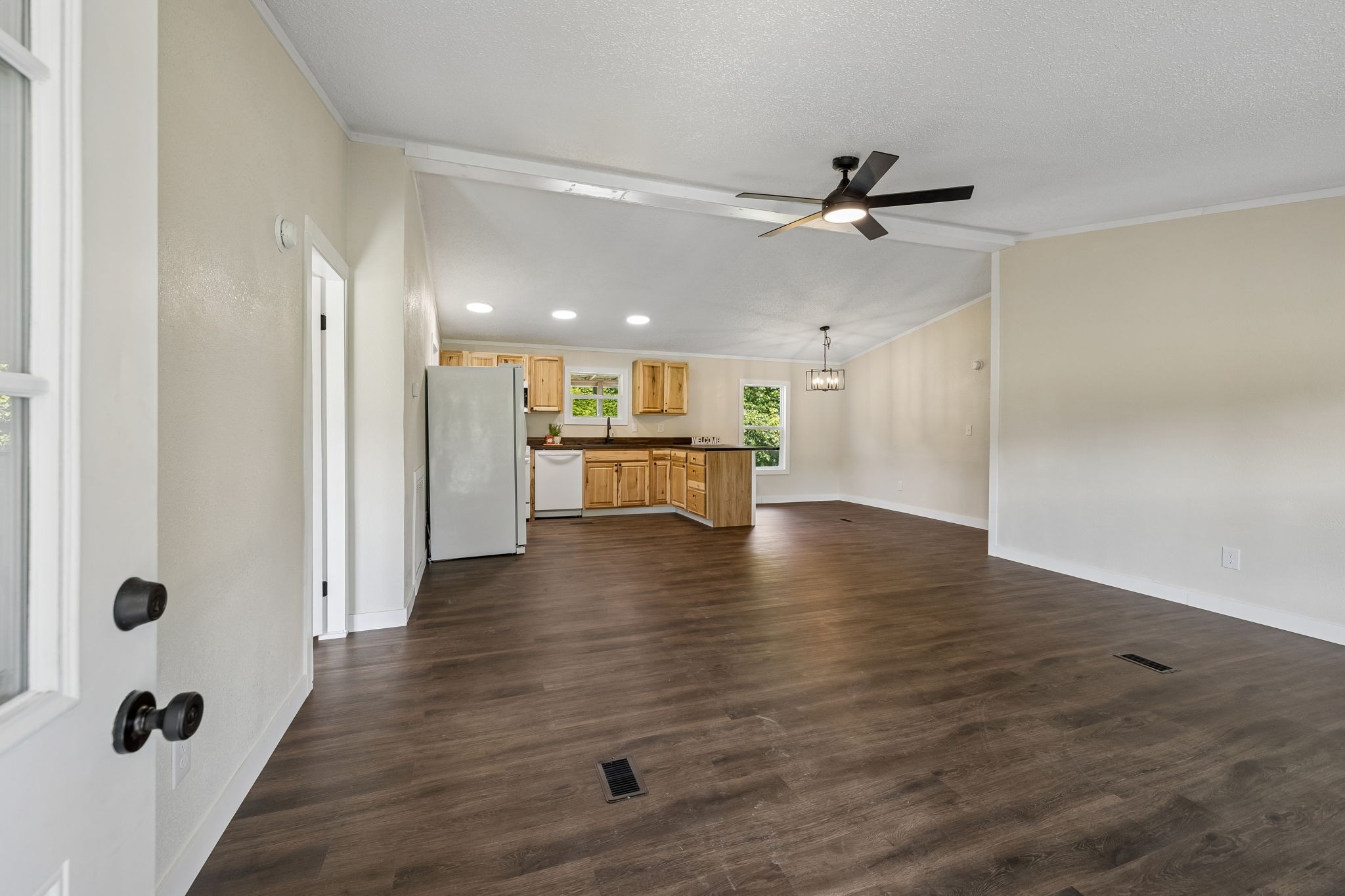 5219 Hancock Road Silver Point, TN 38582 - Photo 6 of 34