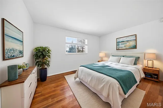 $250,000 | 2042 Shoreham Drive, Florissant, MO 63033