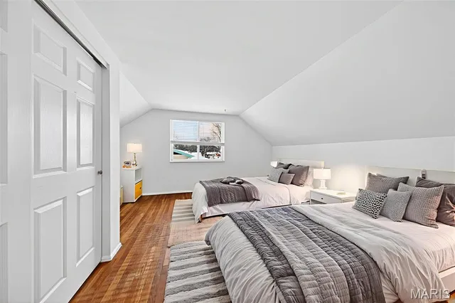 $250,000 | 2042 Shoreham Drive, Florissant, MO 63033