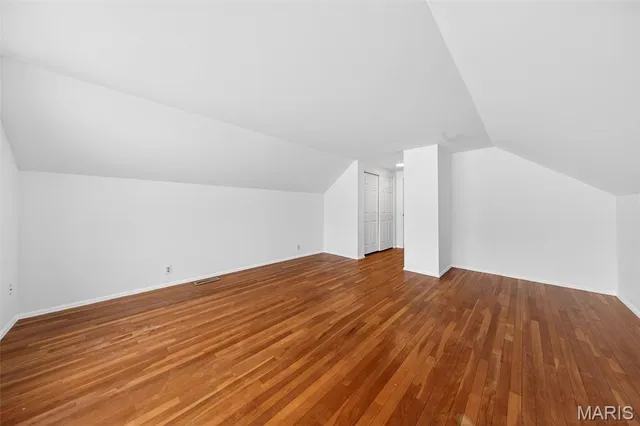 $250,000 | 2042 Shoreham Drive, Florissant, MO 63033