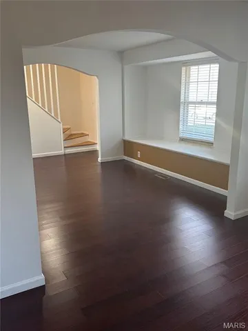 $250,000 | 2042 Shoreham Drive, Florissant, MO 63033