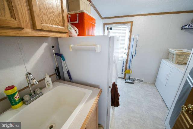 7959 Telegraph Road, Unit 21B Severn, MD 21144 - Photo 15 of 18 Laundry Room